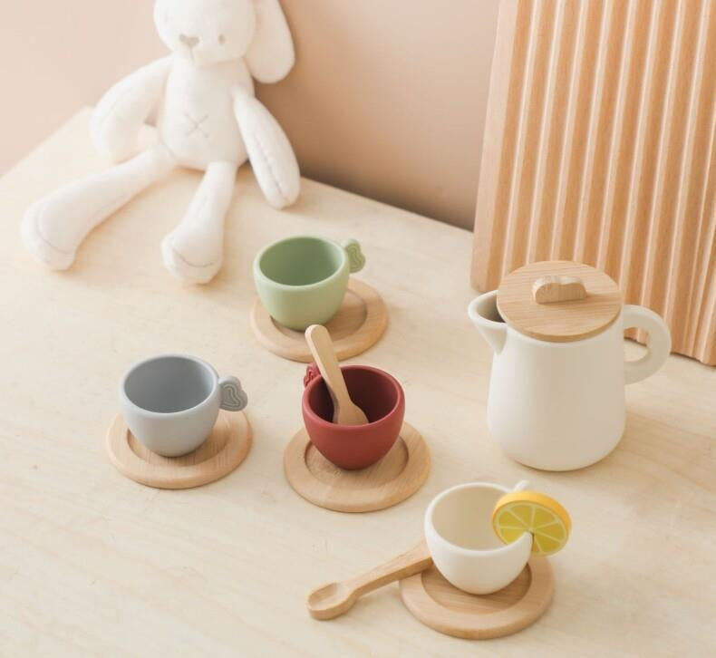 Tea Set with Silicone Cups and Tray