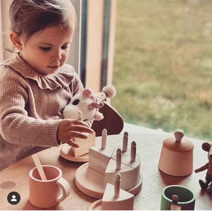 Mini Wooden Birthday Cake