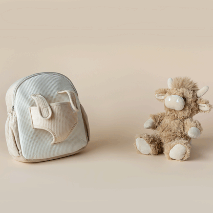 Moonkie Hug & Go™ Logan the Highland Cow