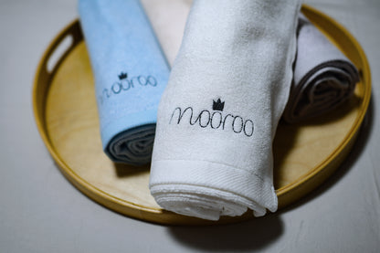 Bamboo Bath Towel by 무루 (Mooroo)